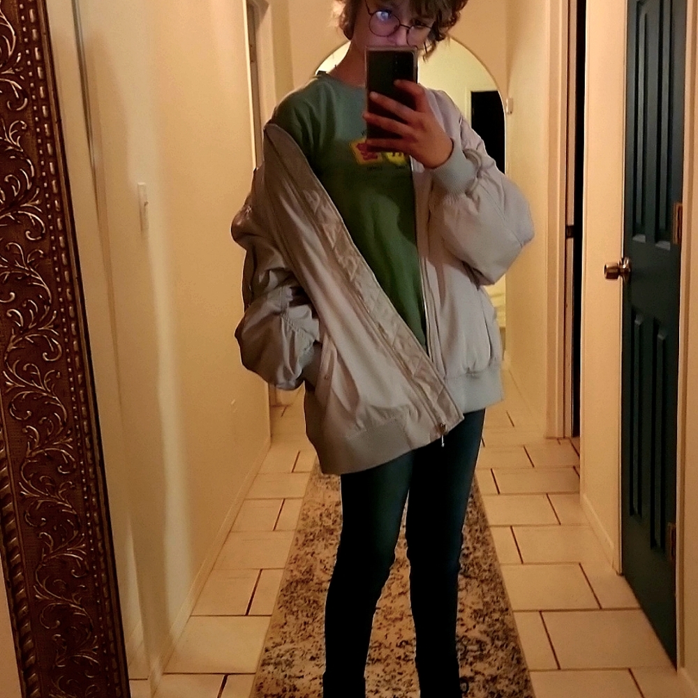 H&M size small color orange on inside light gray blue on outside